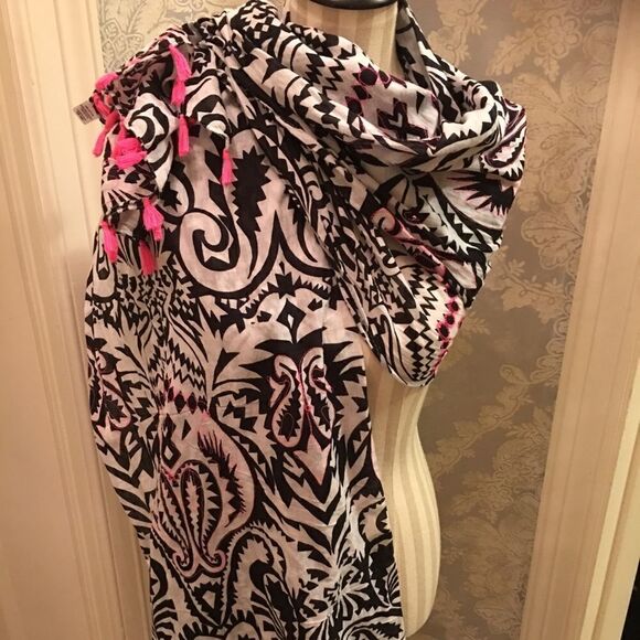 Fuschia Fringed Scarf Or Sarong
